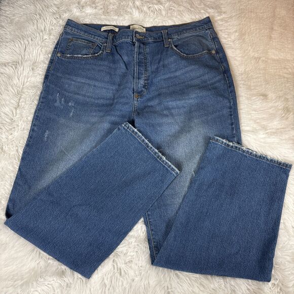 Universal Thread Denim - Universal Thread Button Fly Straight Wide Leg Jeans Womens 16 Light Blue Wash